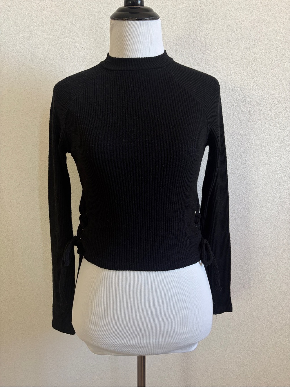 Black Ribbed Long-Sleeve Tie-Side Sweater